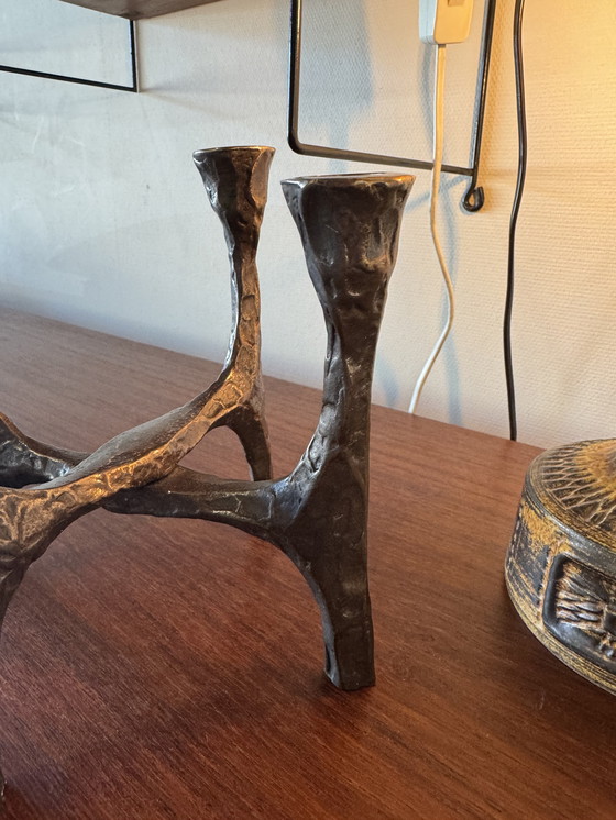 Image 1 of Brutalistischer 4-Arm-Kerzenhalter - Skulpturaler Bronze-Stil