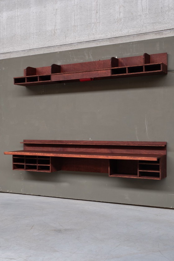 Image 1 of Schwebender Schreibtisch im Stil der 1960er Jahre in Mahoney-Ausführung