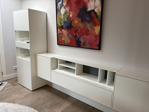 Hülsta modulair wandmeubel met binnenverlichting 