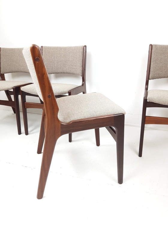 Image 1 of 4 sedie danesi in teak di Erik Buch, appena rivestite in lana