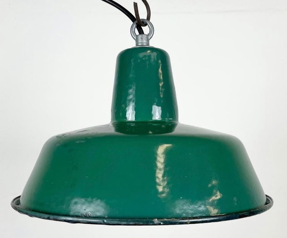 Image 1 of Industrielle grüne Emaille-Hängelampe, 1960er Jahre