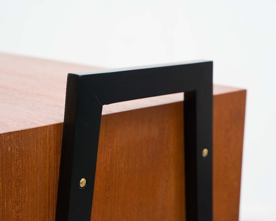 Image 1 of Mobile bar su ruote, realizzato in teak. Design scandinavo.