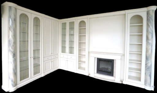 DUBAI STYLE - Armoire murale haut de gamme avec armoires, tiroirs, portes, sections ouvertes, cheminée et éclairage
