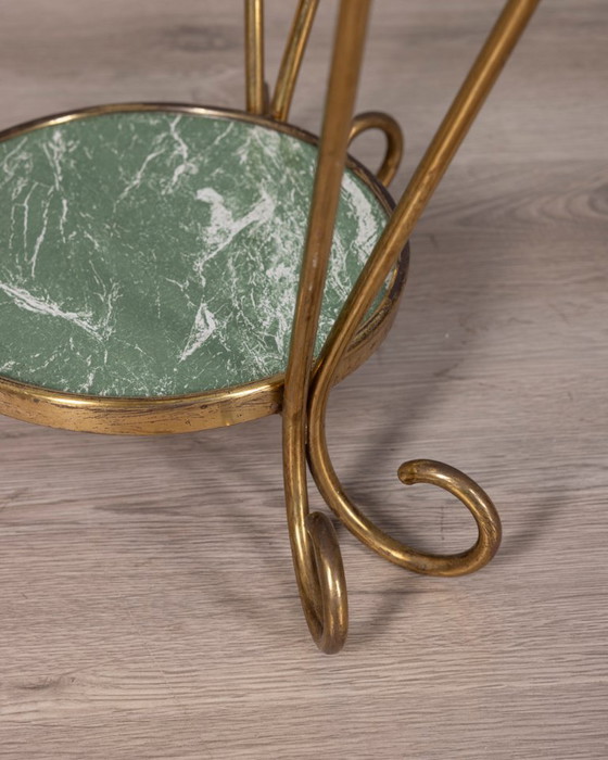 Vintage 1950s Italian-designed gold-plated brass and glass coffee table, Side tables, Green (photo 3 of 12)