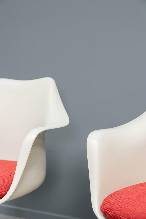 Image 1 of Tulip Fauteuil, 4x