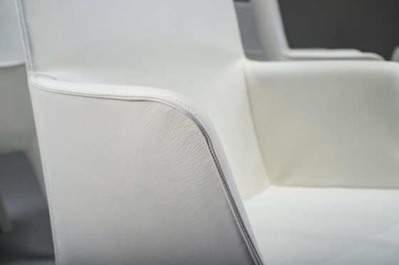 Image 1 of Gio Esszimmerstühle aus ecrufarbenem Leder von Walter Knoll, Deutschland, 2000er Jahre, 8er-Set