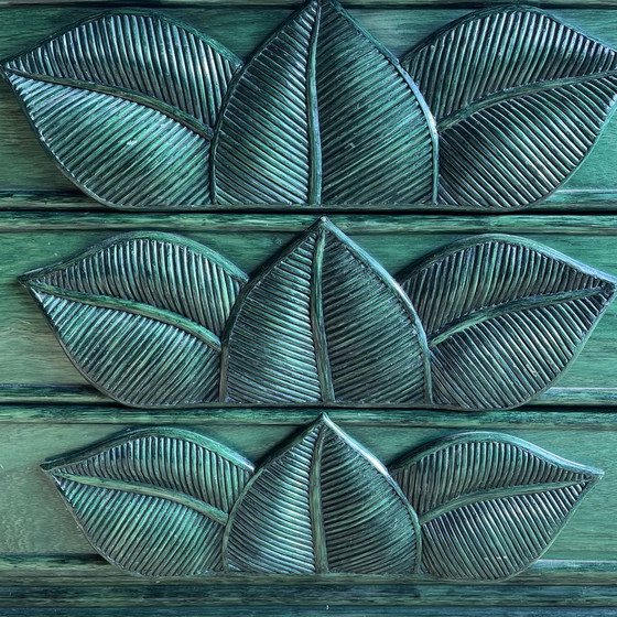 Image 1 of Ladekast met gesculpteerde bladeren Roche Bobois