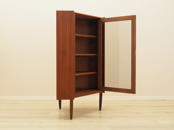 Danish teak corner display cabinet on tapered legs, 1960s – Wood (photo 7 of 12)