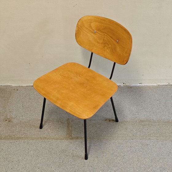 Chaises Gispen Vintage par Wim Rietveld – Fauteuils, Metal, Wood (photo 8 of 11)