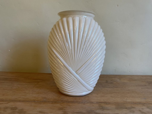 Vase vintage en forme de coquillage par Anton Hocking French