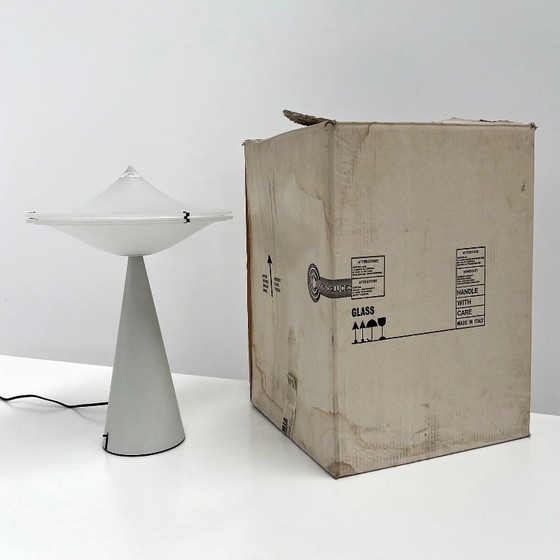 Image 1 of Große Alien-Tischleuchte von Cesaro L. für Tre Ci Luce, 1980er Jahre