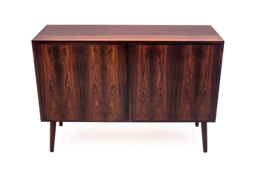 Commode en bois de rose par Gunni Omann, Danemark, années 1960