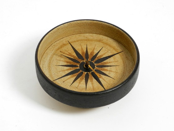 Image 1 of Precioso reloj de pared redondo de cerámica de los años 70 hecho a mano