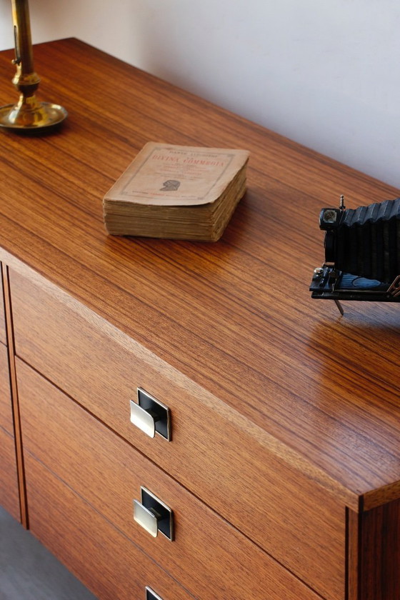 Image 1 of Vintage ladekast van teak en zebrano: elegantie uit de jaren 60