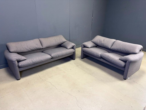 Par de sofás Maralunga de Vico Magistretti para Cassina, años 90 – banken, Textile