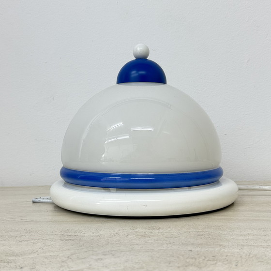 Image 1 of Applique vintage in vetro bianco e blu, anni '70