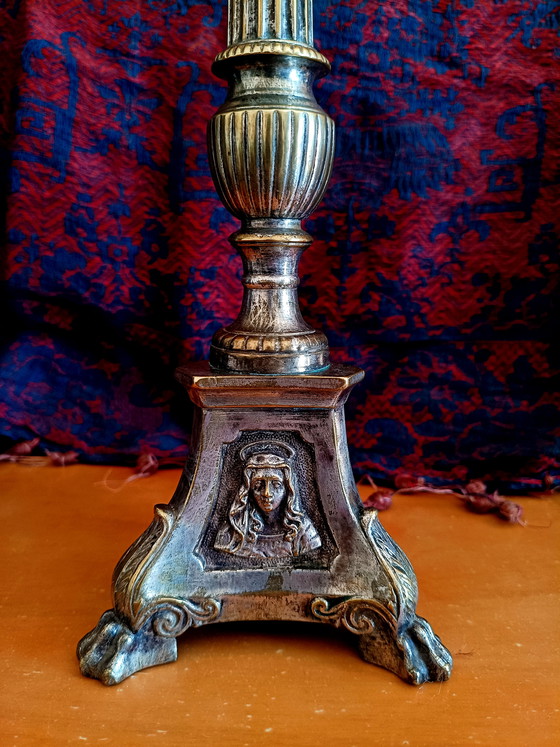 Image 1 of Candelabro de latón plateado, Francia, mediados del siglo XIX.