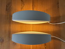 2x Massive weiße Designlampe