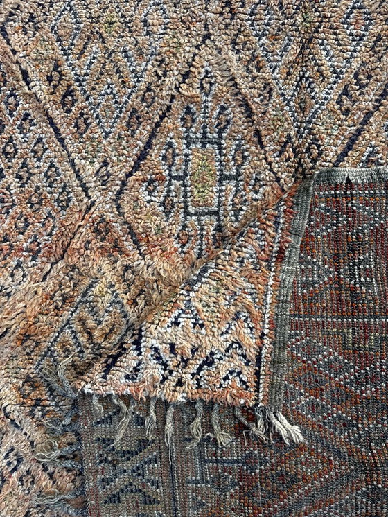 Image 1 of Authentic Moroccan Vintage Boujad Berber Wool Rug 200x330 cm -Handwoven Geometric Boho Area Carpet