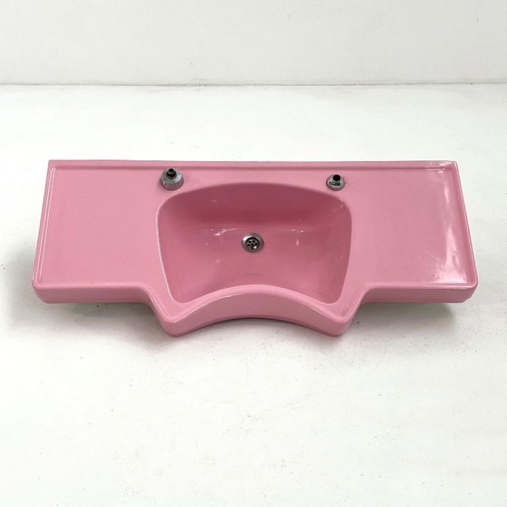 Image 1 of Grand lavabo rose vintage, années 1980