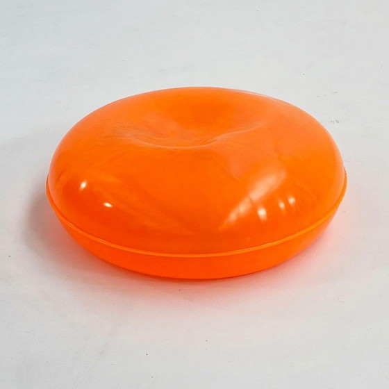 Image 1 of Taburete bajo naranja flúor de Zanotta, década de 1990.