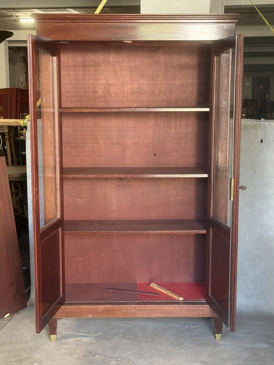 Image 1 of Bibliothek