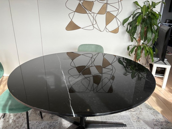Round Table (Marble) Furnified – Dining tables (photo 2 of 5)