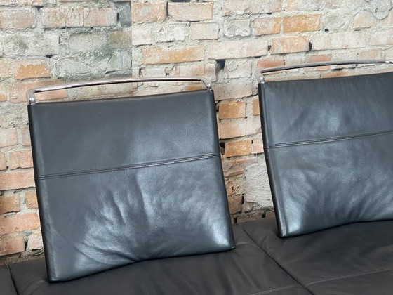 Image 1 of Vitra Area 3 posti