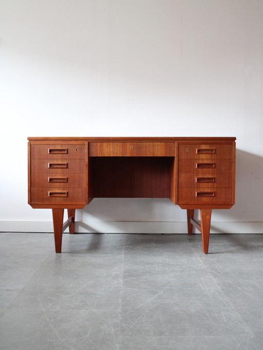Bureau vintage danois indépendant en teck