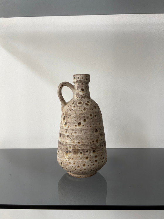 Vintage ceramic vase – beige with brown speckles (photo 2 of 8)