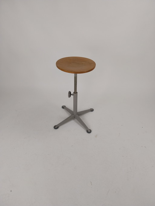 1 x Friso Kramer stool by Ahrend de Circel 1950's
