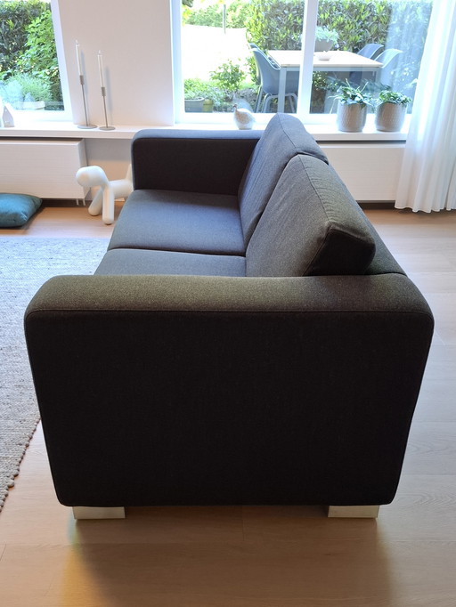 Havee Lookline 2 1/2 seater sofa with Kvadrat Tonica upholstery