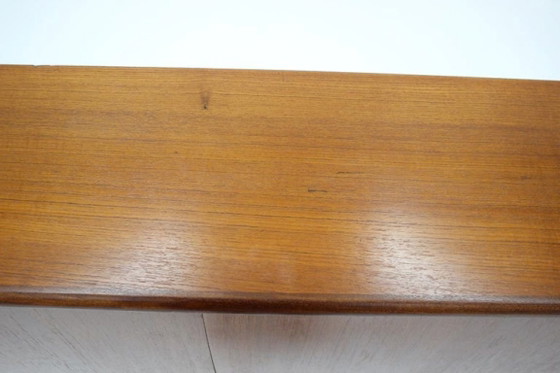 Gerecycled Deens dressoir uit de jaren 60 in mid-century modern stijl, gemaakt van teakhout, op – Glass (photo 10 of 12)