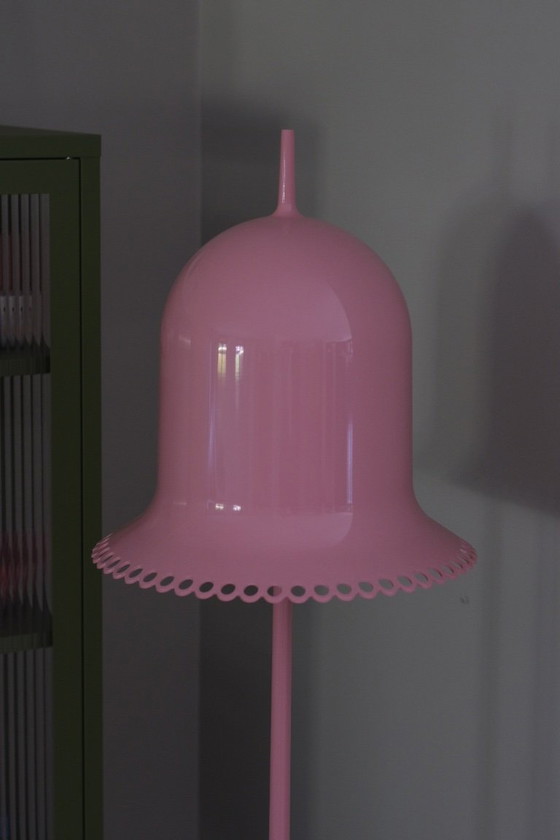 Image 1 of Pink Lolita floor lamp by Moooi