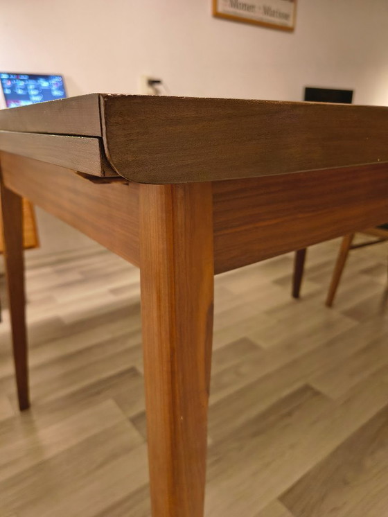 Image 1 of Mesa de comedor extensible de los años 60