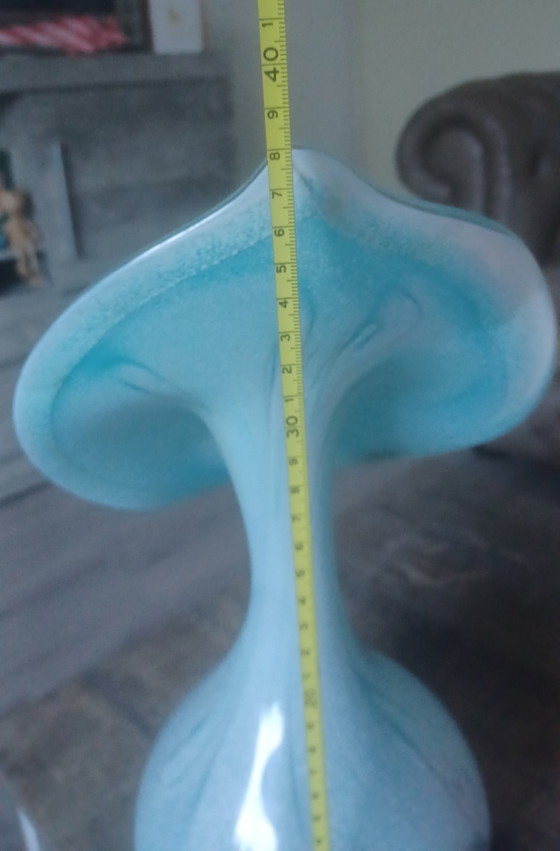 Image 1 of Römische Glashutte Linz Germany 39cm vaas met vogel