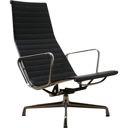 Poltrona da ufficio vintage EA124 in alluminio cromato e pelle di Charles e Ray Eames per Vitra