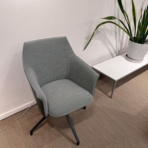 Leolux Mara eetkamerstoel