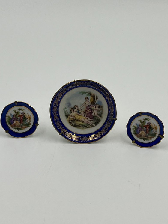Trio of Singer Limoges Porcelain Mini Plates, Decorative Objects, Ceramic, Metal, Blue, Vintage (photo 10 of 13)