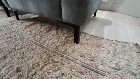 Image 1 of 2 armchairs