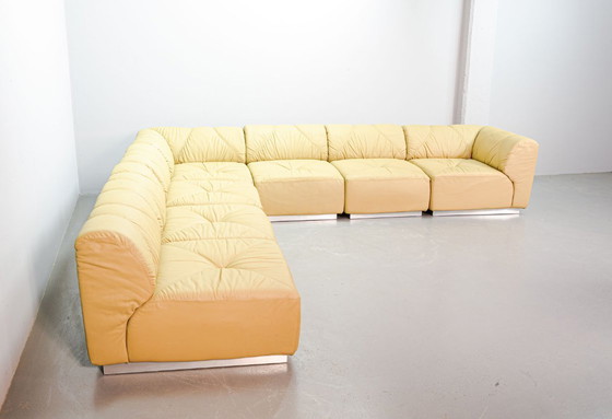 Image 1 of Distinguished Mid-Century Sandy Leather Domaine Modular Walter Knoll Sofa Designed by Bernd Münzebrock, 7 Elements. Germany, 70s