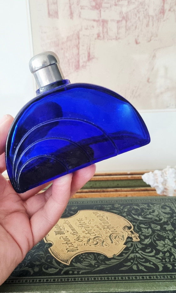 Vintage Art Deco Style Cobalt Blue Glass Perfume Bottle Set Of 3 – Decorative Objects (photo 8 of 10)