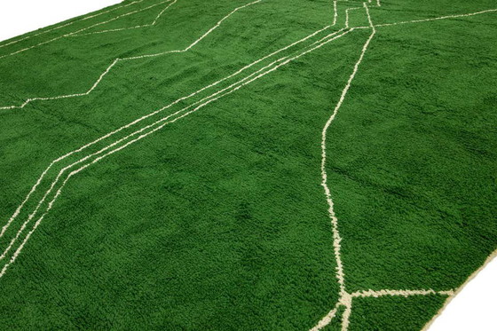 Image 1 of Grüner Wollteppich 250x150cm