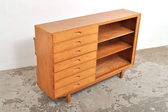 Image 1 of Vintage beukenhouten schoolkast / divider, jaren 50