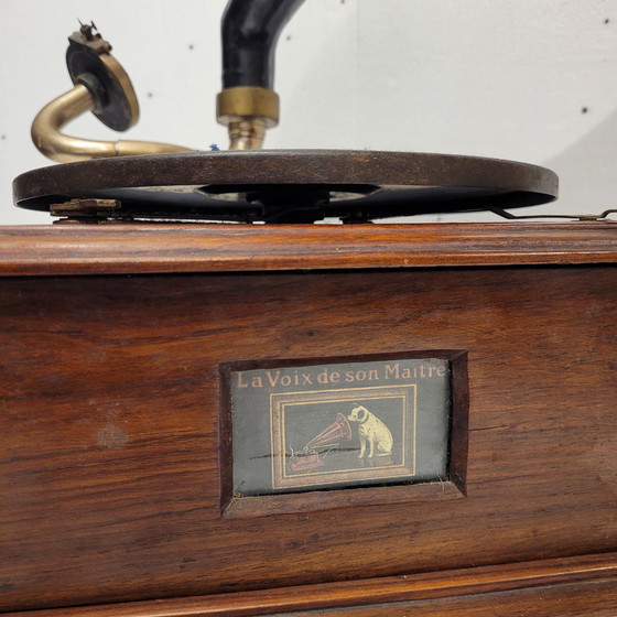 Image 1 of Gramófono “La voz de su amo”, madera de roble, 1910 – Francia