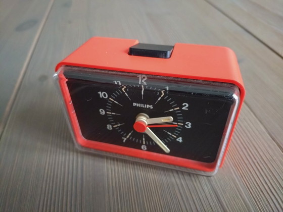 Orange 70s Alarm Clock Philips – Plastic, Plexiglass (photo 2 of 5)