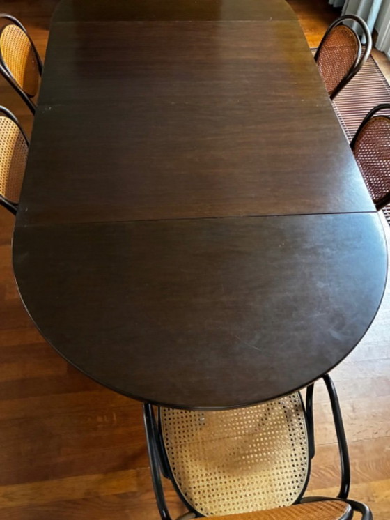Image 1 of Tavolo da pranzo Thonet con 2 prolunghe intermedie e 6 sedie 214/215