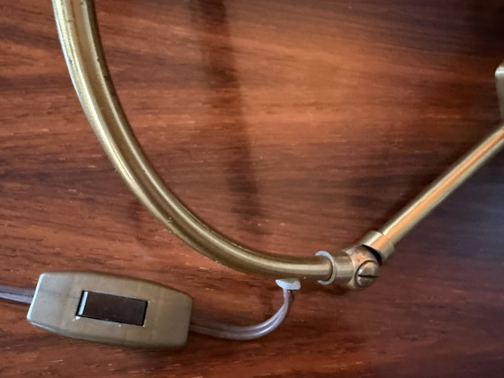 Image 1 of Schilderijlamp van messing uit het midden van de 20e eeuw – Vintage galerielamp