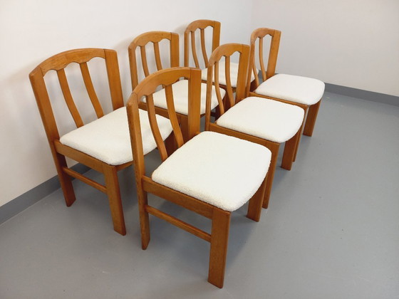 Image 1 of Set of 6 vintage chairs in elm wood and bouclé fabric from the 70s and 80s