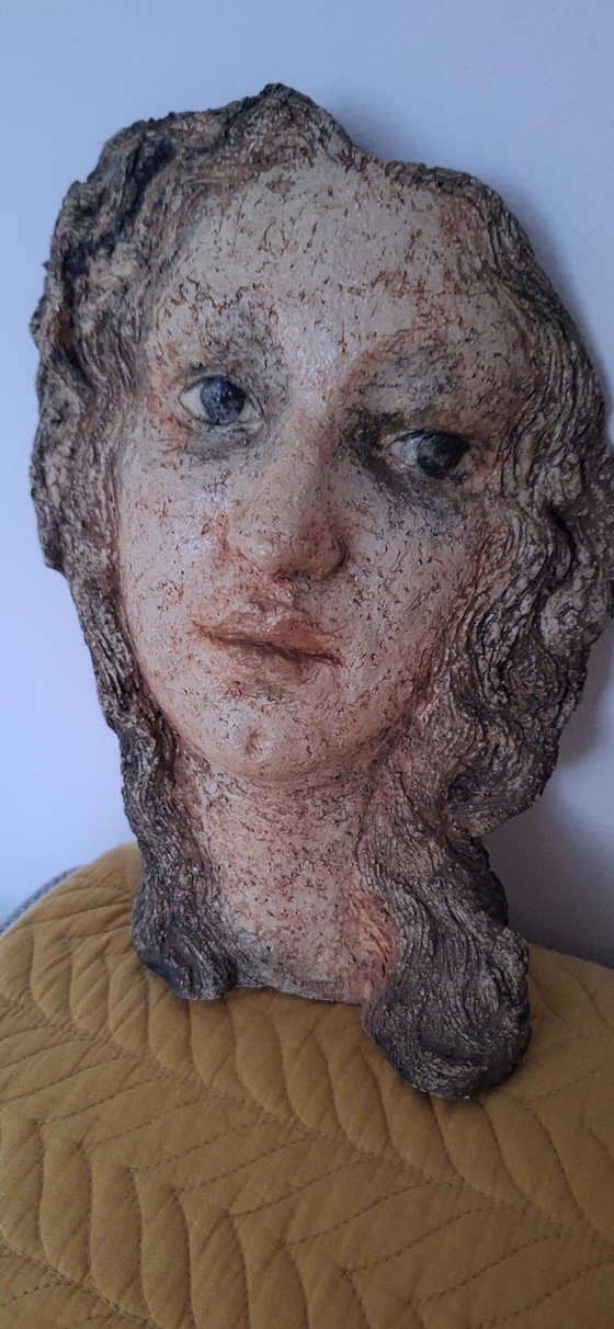 Image 1 of Belle œuvre d'art de la pierre brute Femme de la Renaissance